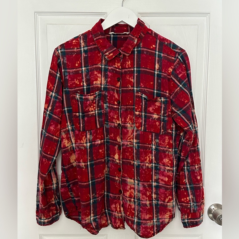 Vanilla Star Distressed Button Down Plaid Shirt Medium